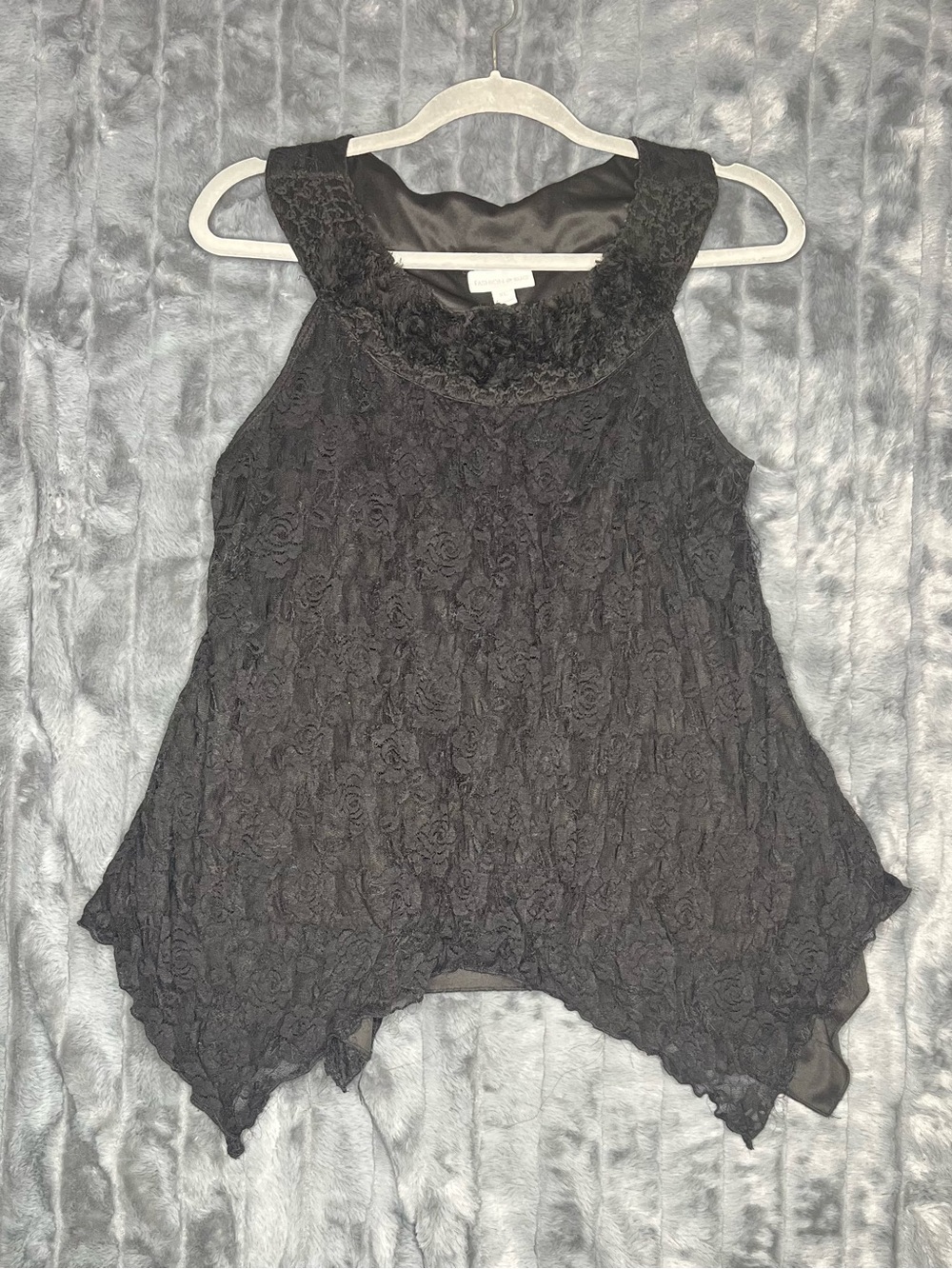 Fashion Bug XL Black Floral Lace Handkerchief Hem Tunic Top Goth Boho Y2K